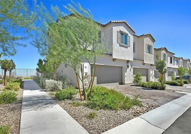 Photo 2 of Townhouse for sale at 6166 Rathbone St, Las Vegas, NV 89166 | MLS# 2816225 | Listing updated on 2026-10-06