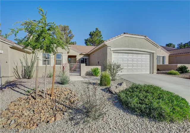 Photo 3 of Townhouse for sale at 2613 Langford Ave, Henderson, NV 89052 | MLS# 2816577 | Listing updated on 2026-10-06