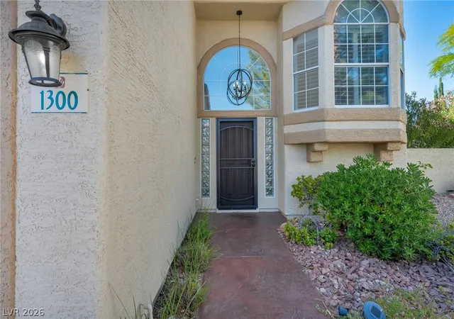Photo 3 of Single family home for sale at 1300 Sun Copper Dr, Las Vegas, NV 89117 | MLS# 2816041 | Listing updated on 2026-09-07