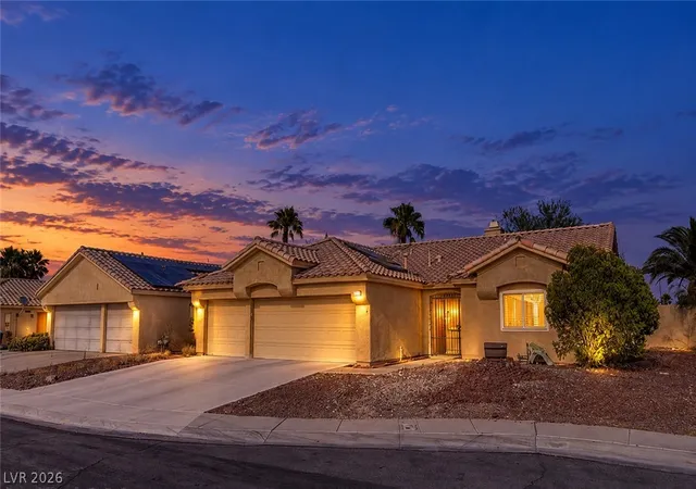 Photo 3 of Single family home for sale at 4210 Chicory Cir, North Las Vegas, NV 89032 | MLS# 2814534 | Listing updated on 2026-09-21