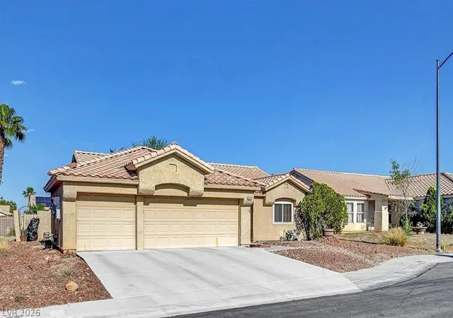 Photo 4 of Single family home for sale at 4210 Chicory Cir, North Las Vegas, NV 89032 | MLS# 2814534 | Listing updated on 2026-09-21
