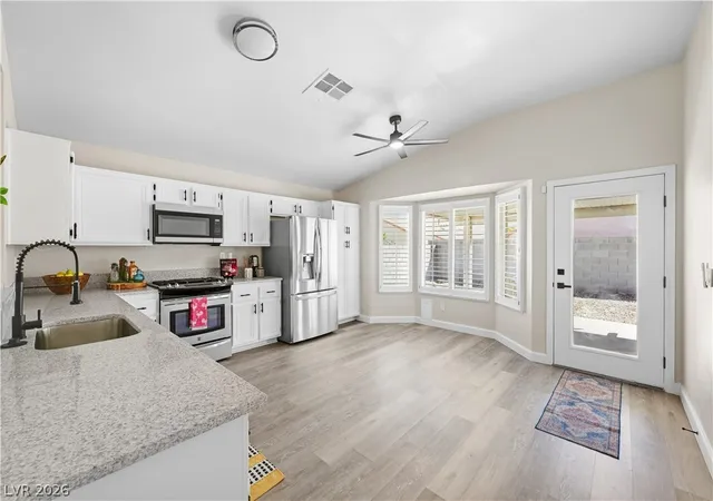 Photo 3 of Single family home for sale at 9817 Cross Crk Way, Las Vegas, NV 89117 | MLS# 2813913 | Listing updated on 2026-10-03