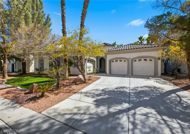 Photo 2 of Single family home for sale at 62 Cascade Lake St, Las Vegas, NV 89148 | MLS# 2816791 | Listing updated on 2026-10-06