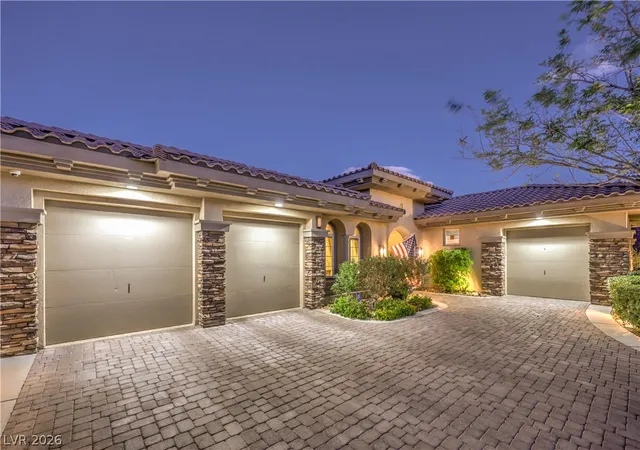 Photo 3 of Single family home for sale at 24 Cross Ridge St, Las Vegas, NV 89135 | MLS# 2816863 | Listing updated on 2026-09-08