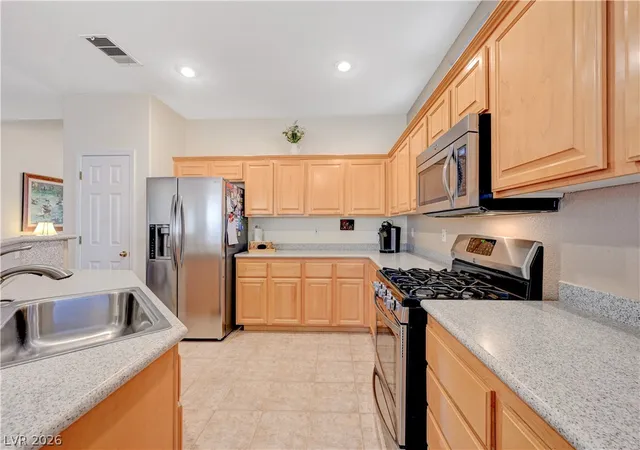 Photo 2 of Single family home for sale at 10255 Songsparrow Ct, Las Vegas, NV 89135 | MLS# 2816695 | Listing updated on 2026-09-22