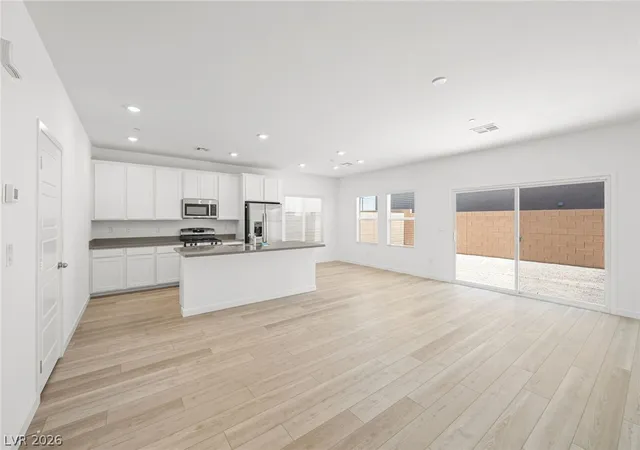 Photo 2 of Sale Pending at 3386 Dancing Waters St, Las Vegas, NV 89129 | MLS# 2817056 | Listing updated on 2026-09-23