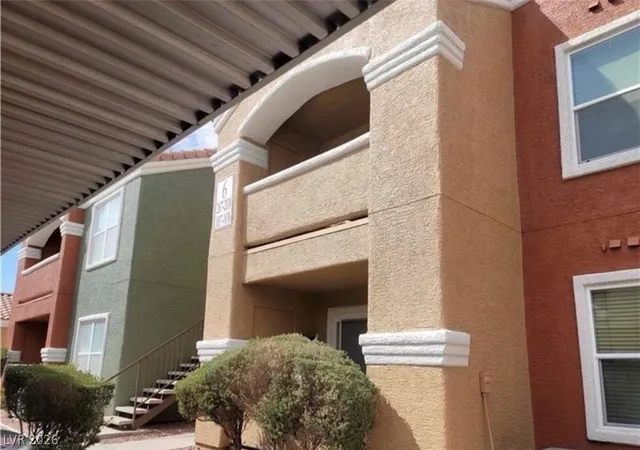 Photo 2 of Condo for sale at 8101 W Flamingo Rd #2040, Las Vegas, NV 89147 | MLS# 2817100 | Listing updated on 2026-09-11