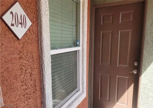 Photo 3 of Condo for sale at 8101 W Flamingo Rd #2040, Las Vegas, NV 89147 | MLS# 2817100 | Listing updated on 2026-09-11