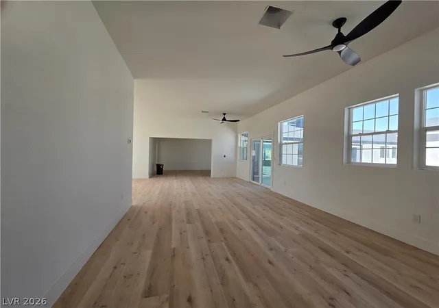 Photo 3 of Mansion for sale at 5724 N Grand Cyn Dr, Las Vegas, NV 89149 | MLS# 2817106 | Listing updated on 2026-09-22
