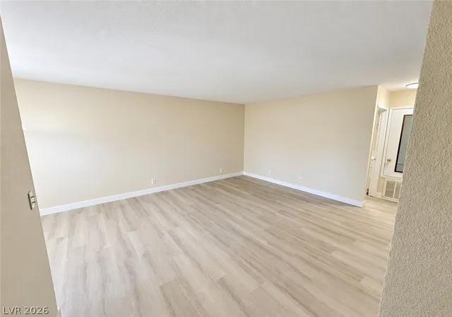 Listing Photo 4 - Condo for sale in building located at 3120 S Eastern Ave, Las Vegas, NV 89169 - Unit #11