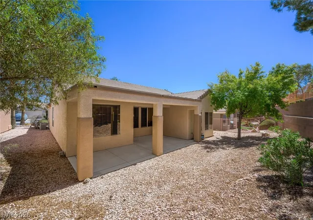 Photo 2 of Single family home for sale at 495 Elm Crst Pl, Henderson, NV 89012 | MLS# 2816273 | Listing updated on 2026-10-02