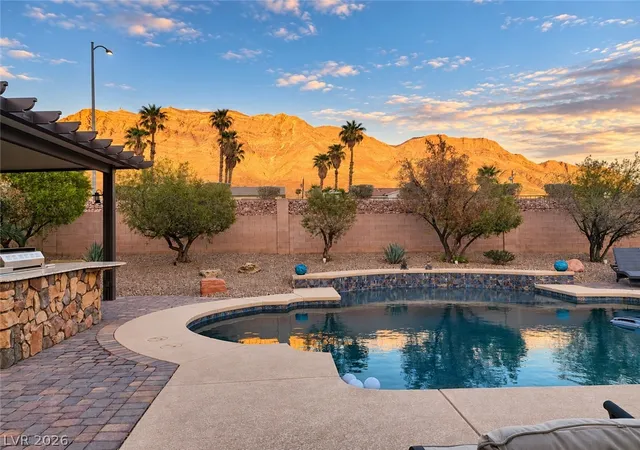 Photo 3 of Single family home for sale at 680 Coral View St, Las Vegas, NV 89110 | MLS# 2816701 | Listing updated on 2026-09-22