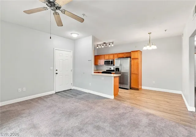 Photo 4 of Condo for sale at 2291 W Horizon Ridge Pkwy #9249, Henderson, NV 89052 | MLS# 2817027 | Listing updated on 2026-09-10