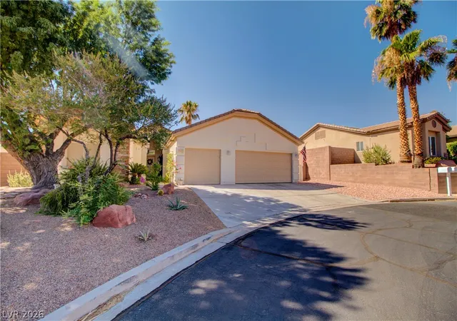 Photo 1 of Single family home for sale at 687 Blue Lake Ct, Boulder City, NV 89005 | MLS# 2817041 | Listing updated on 2026-09-09