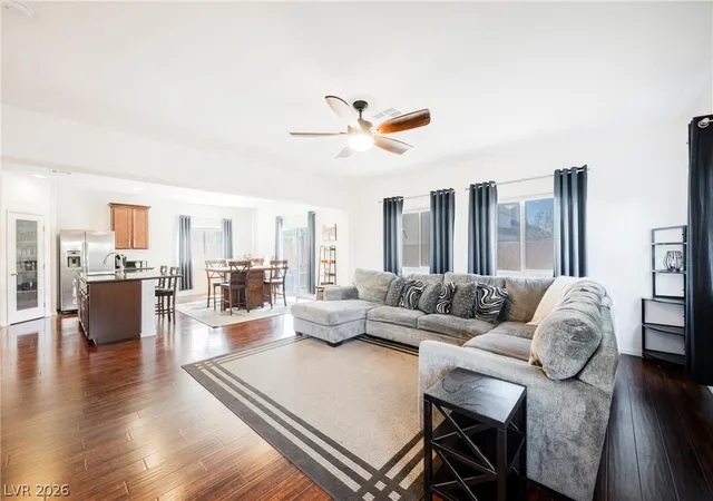 Photo 2 of Single family home for sale at 5611 Belgrano Vista Dr, Las Vegas, NV 89118 | MLS# 2815754 | Listing updated on 2026-10-02