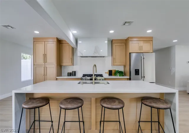 Photo 1 of Single family home for sale at 2729 Fire Water Ct, Las Vegas, NV 89117 | MLS# 2817311 | Listing updated on 2026-09-09