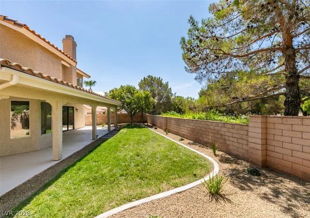 Photo 3 of Sale Pending at 2729 Fire Water Ct, Las Vegas, NV 89117 | MLS# 2817311 | Listing updated on 2026-09-22