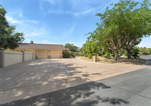Photo 3 of Single family home for sale at 7154 Ranchito Cir, Las Vegas, NV 89120 | MLS# 2817004 | Listing updated on 2026-09-10