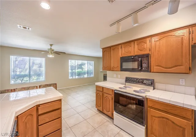 Photo 4 of Condo for sale at 700 Capri Dr #29B, Boulder City, NV 89005 | MLS# 2813324 | Listing updated on 2026-09-10