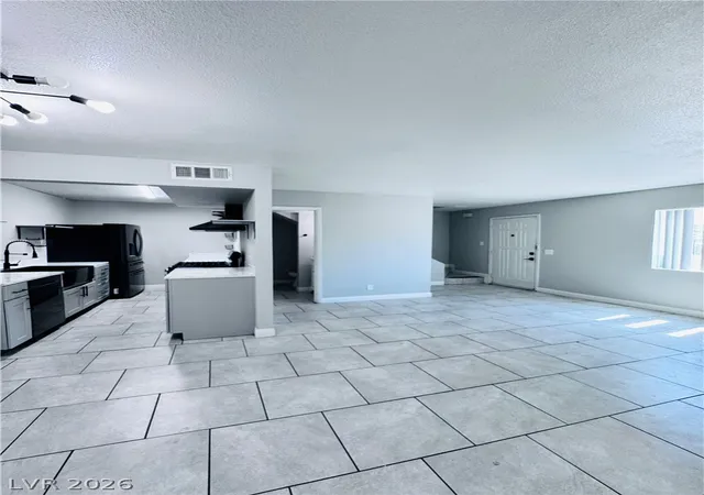 Photo 1 of Townhouse for sale at 3671 Villa Knls E Dr, Las Vegas, NV 89120 | MLS# 2816896 | Listing updated on 2026-09-10