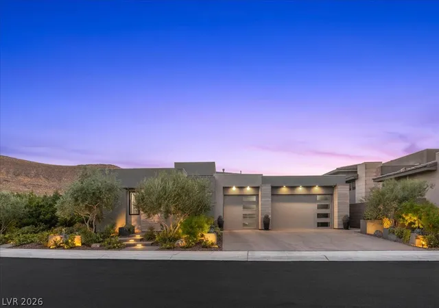 Photo 1 of Single family home for sale at 10806 White Clay Dr, Las Vegas, NV 89135 | MLS# 2816235 | Listing updated on 2026-09-11