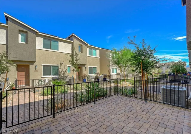 Photo 3 of Townhouse for sale at 2960 Fire Cracker Red St, Las Vegas, NV 89122 | MLS# 2817387 | Listing updated on 2026-09-11