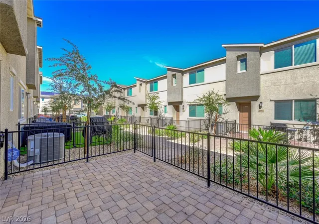 Photo 4 of Townhouse for sale at 2960 Fire Cracker Red St, Las Vegas, NV 89122 | MLS# 2817387 | Listing updated on 2026-09-11