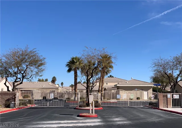 Photo 4 of Townhouse for sale at 4721 Guma Way, North Las Vegas, NV 89031 | MLS# 2817595 | Listing updated on 2026-09-11