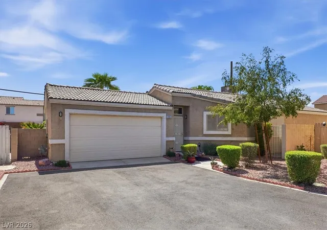 Photo 1 of Single family home for sale at 5293 Mineral Lake Dr, Las Vegas, NV 89122 | MLS# 2816505 | Listing updated on 2026-10-28