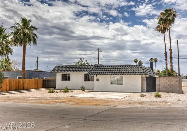 Photo 2 of Single family home for sale at 3811 Tumbleweed Ave, Las Vegas, NV 89121 | MLS# 2817713 | Listing updated on 2026-09-11