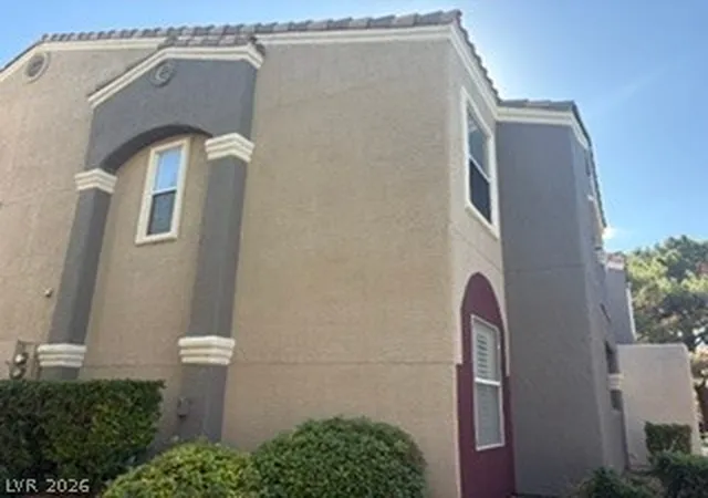Photo 3 of Condo for sale at 5055 W Hacienda Ave #2041, Las Vegas, NV 89118 | MLS# 2817671 | Listing updated on 2026-09-11