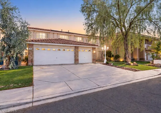 Single family home for sale at 1465 Falling Snow Ave, Las Vegas, NV 89183 | MLS# 2813808