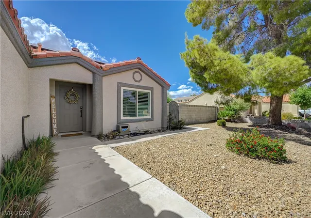 Photo 3 of Single family home for sale at 5101 Maverick St, Las Vegas, NV 89130 | MLS# 2817716 | Listing updated on 2026-09-11