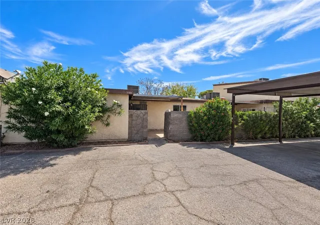 Photo 2 of Townhouse for sale at 3984 Torsby Pl, Las Vegas, NV 89119 | MLS# 2817777 | Listing updated on 2026-09-29