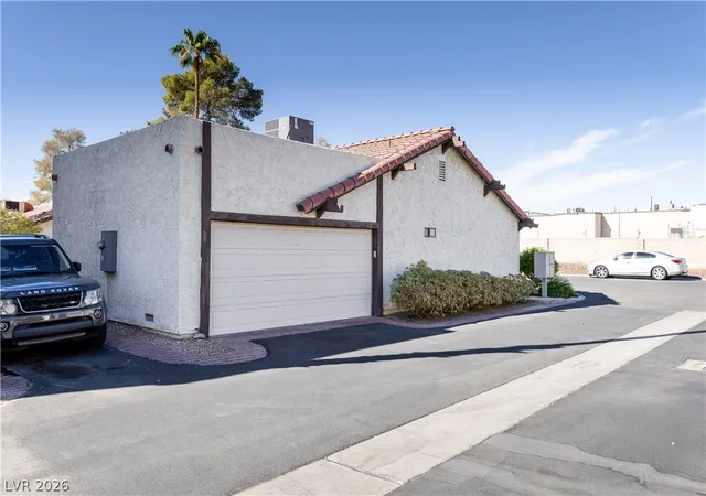 Photo 3 of Single family home for sale at 817 Spyglass Ln, Las Vegas, NV 89107 | MLS# 2816674 | Listing updated on 2026-09-12