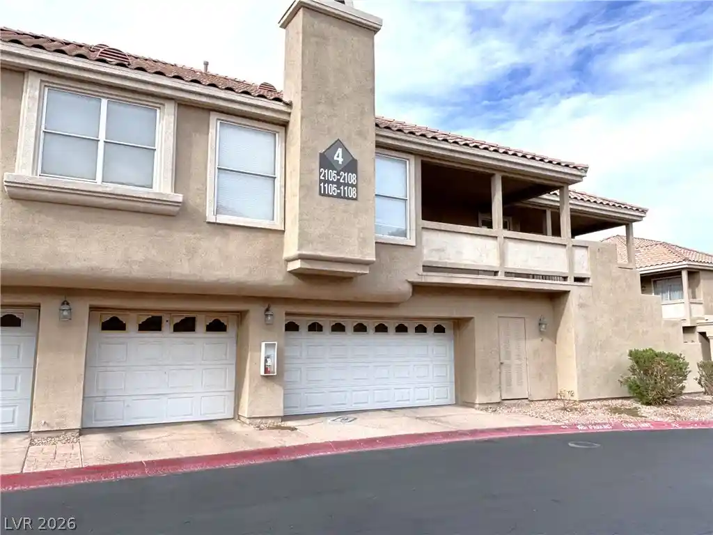 Listing Photo 2 - Condo for sale in 5125 W Reno Ave located at 5125 W Reno Ave, Las Vegas, NV 89118 - Unit #2107