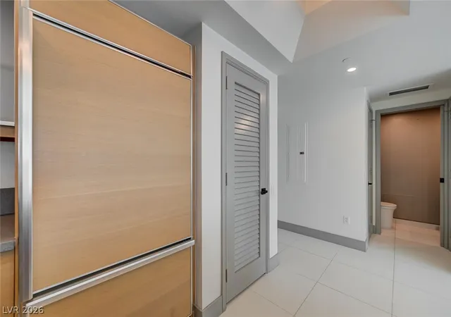 Photo 2 of Condo for sale at 222 Karen Ave #2204, Las Vegas, NV 89109 | MLS# 2817812 | Listing updated on 2026-09-12