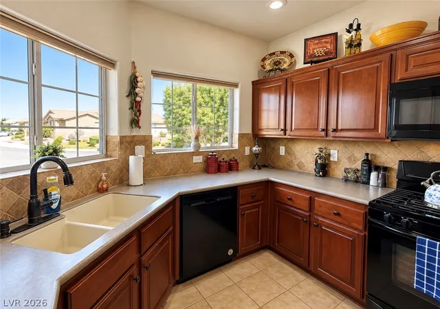 Photo 3 of Single family home for sale at 2681 Benton Cvs St, Laughlin, NV 89029 | MLS# 2817825 | Listing updated on 2026-09-11