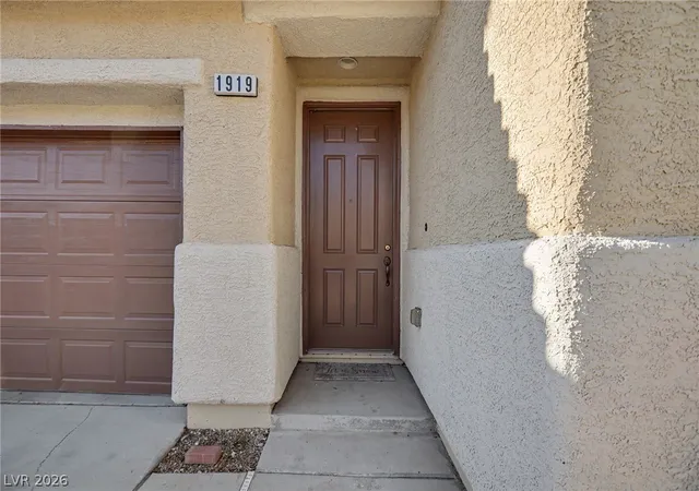 Photo 3 of Single family home for sale at 1919 Silver Crst Ct, North Las Vegas, NV 89031 | MLS# 2817849 | Listing updated on 2026-09-11