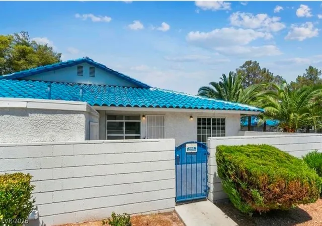 Photo 3 of Townhouse for sale at 2133 Petersham Ct #D, Las Vegas, NV 89108 | MLS# 2817302 | Listing updated on 2026-09-13