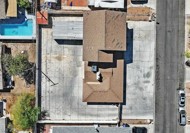 Photo 3 of Single family home for sale at 325 Vandalia St, Las Vegas, NV 89106 | MLS# 2816858 | Listing updated on 2026-09-11