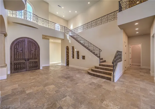 Photo 4 of Single family home for sale at 16 Anthem Pointe Ct, Henderson, NV 89052 | MLS# 2817863 | Listing updated on 2026-09-11