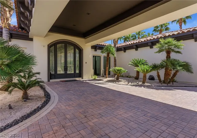 Photo 3 of Mansion for sale at 5016 Scenic Ridge Dr, Las Vegas, NV 89148 | MLS# 2817170 | Listing updated on 2026-09-23