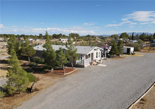 Photo 2 of Manufactured home for sale at 1661 Bridger St, Pahrump, NV 89048 | MLS# 2817634 | Listing updated on 2026-09-11