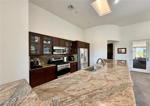 Photo 3 of Single family home for sale at 29 Braelinn Dr, Henderson, NV 89052 | MLS# 2817016 | Listing updated on 2026-09-11