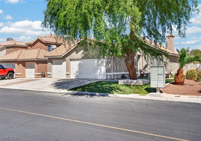 Photo 2 of Single family home for sale at 5828 Sunny Orchard Ln, Las Vegas, NV 89110 | MLS# 2817211 | Listing updated on 2026-09-12