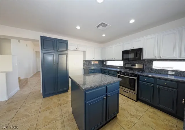 Photo 4 of Single family home for sale at 1002 Nimitz Ct, Henderson, NV 89002 | MLS# 2817789 | Listing updated on 2026-09-11