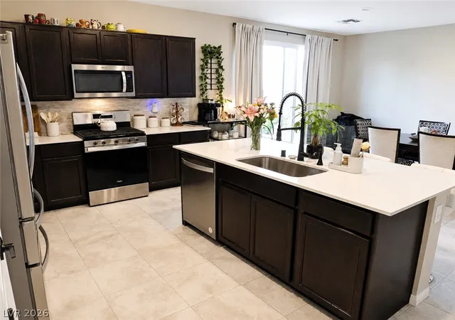 Photo 2 of Single family home for sale at 6968 Wildhorse Crk St, North Las Vegas, NV 89086 | MLS# 2818001 | Listing updated on 2026-09-11