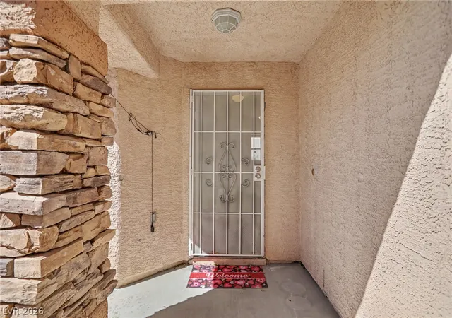 Photo 3 of Single family home for sale at 4788 Pagosa Springs Dr, Las Vegas, NV 89139 | MLS# 2818006 | Listing updated on 2026-09-11