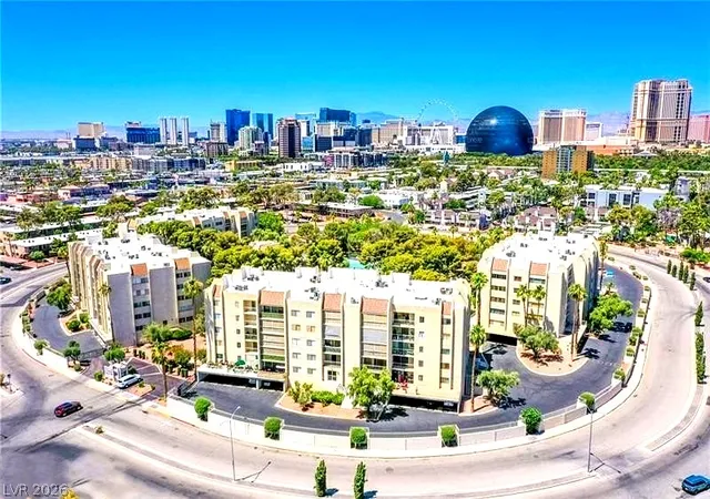 Photo 4 of Condo for sale at 730 S Royal Crst Cir #414, Las Vegas, NV 89169 | MLS# 2818040 | Listing updated on 2026-09-15